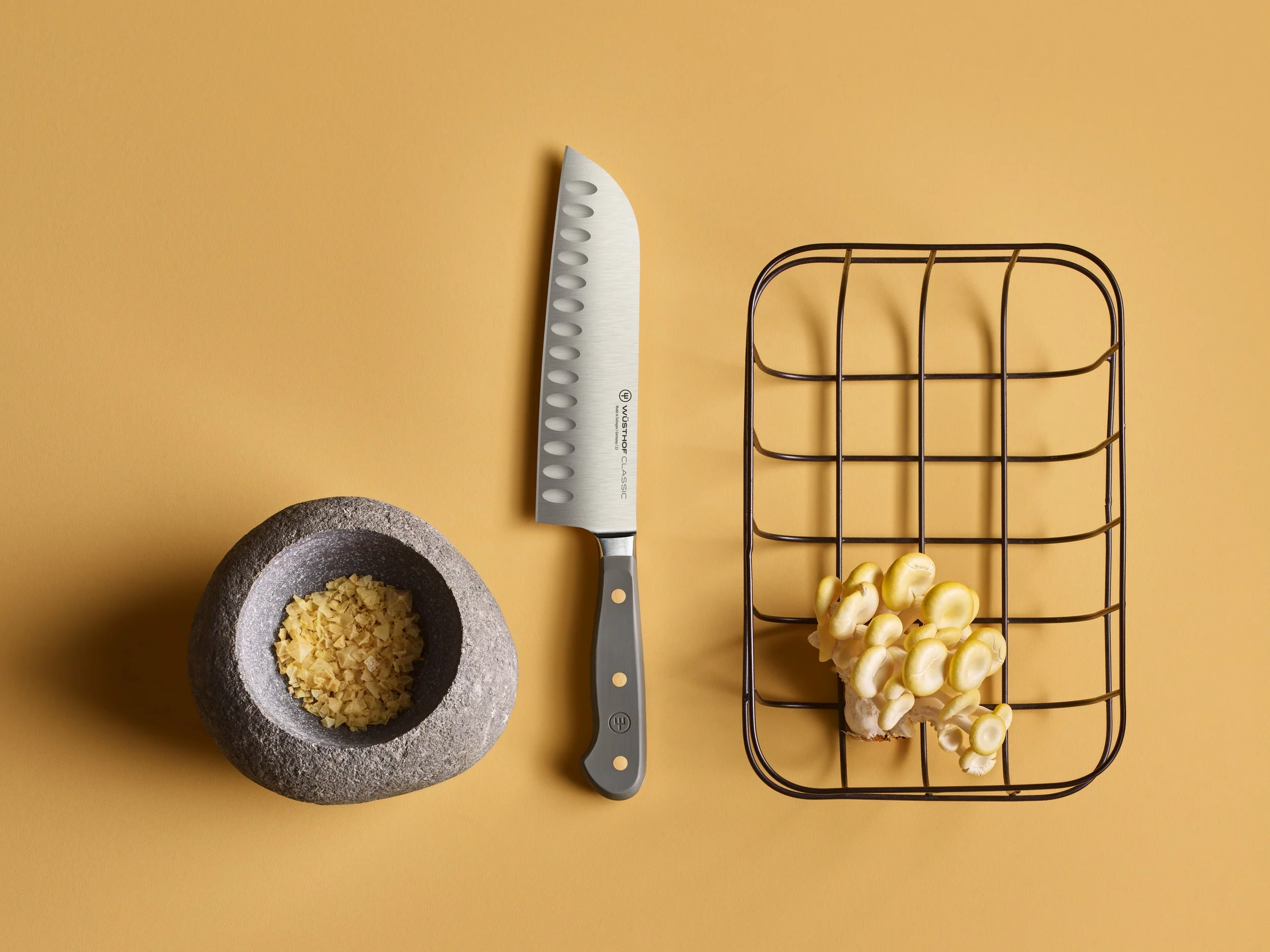 Classic Santoku 17 cm | mit Kullenschliff - Image 35