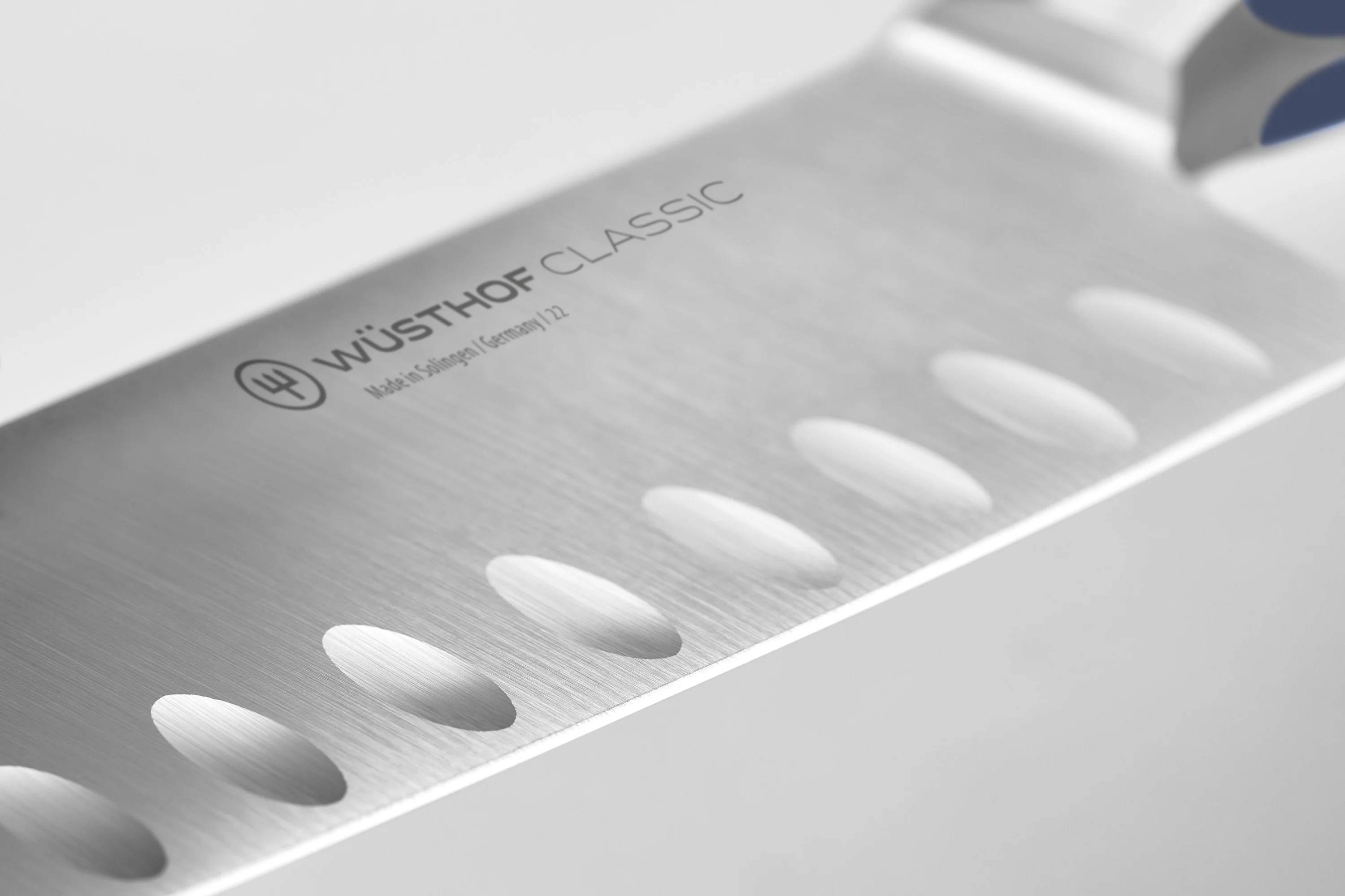 Classic Santoku 17 cm | mit Kullenschliff - Image 39