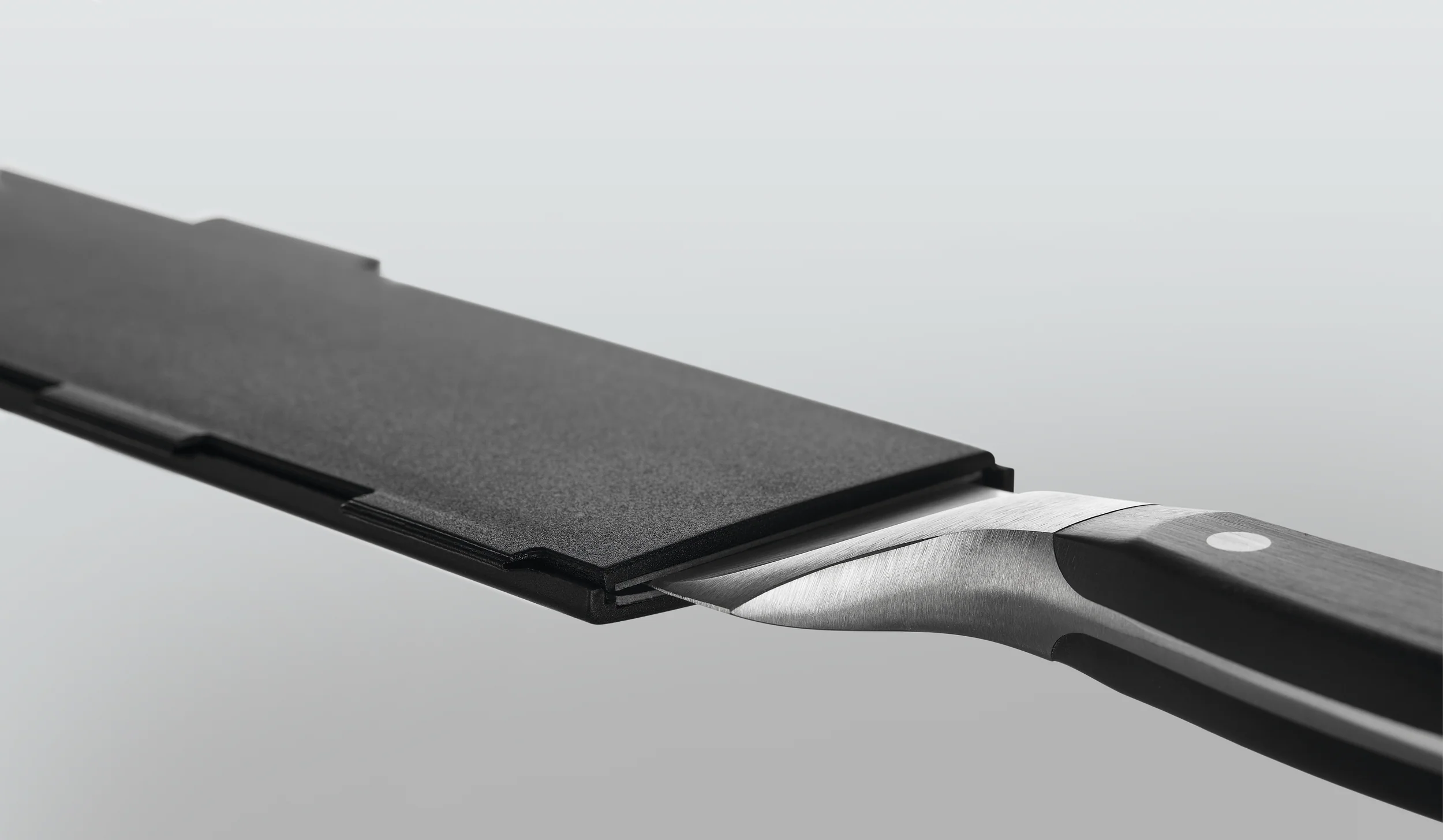 Breiter Klingenschützer mit Magnet 26 cm - Image 5