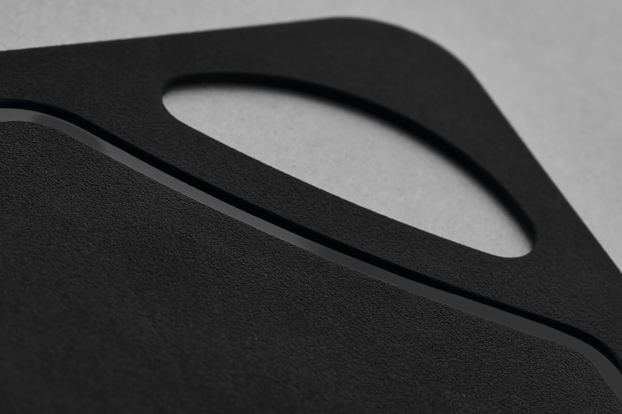 Schneidunterlage 26 x 17 x 0,2 cm | TPU | schwarz - Image 4